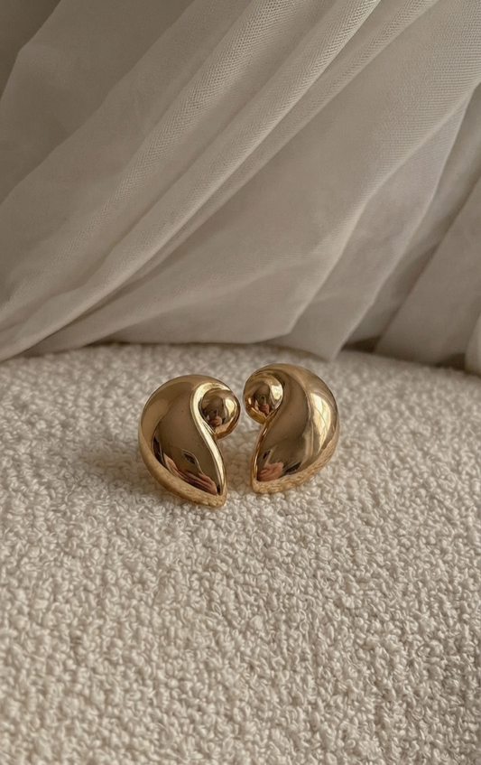 Golden Studs